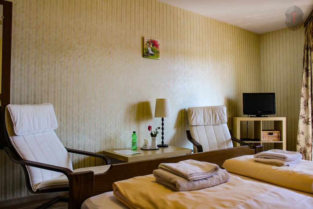 Hotel Sonja バート・ベリンゲン エクステリア 写真